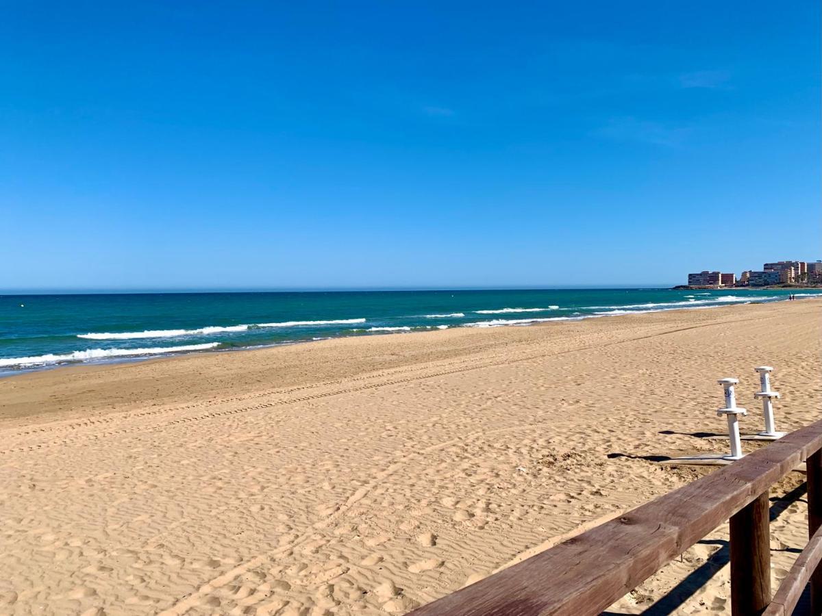 Your Holidays In La Mata Торевиеха Екстериор снимка